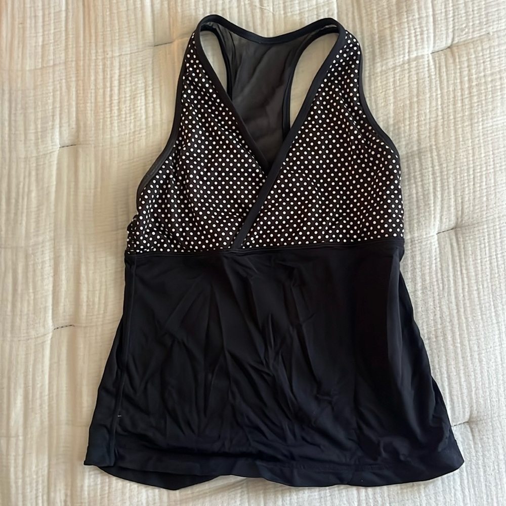 Black & White Vintage polka dot lululemon top